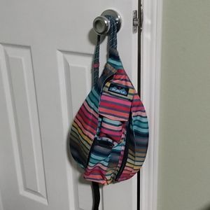 NWOT Kavu rainbow crossbody bag